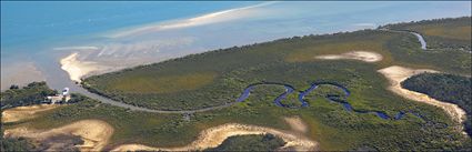 Wanggoolba Creek  - Fraser Island - QLD (PBH4 00 17787)